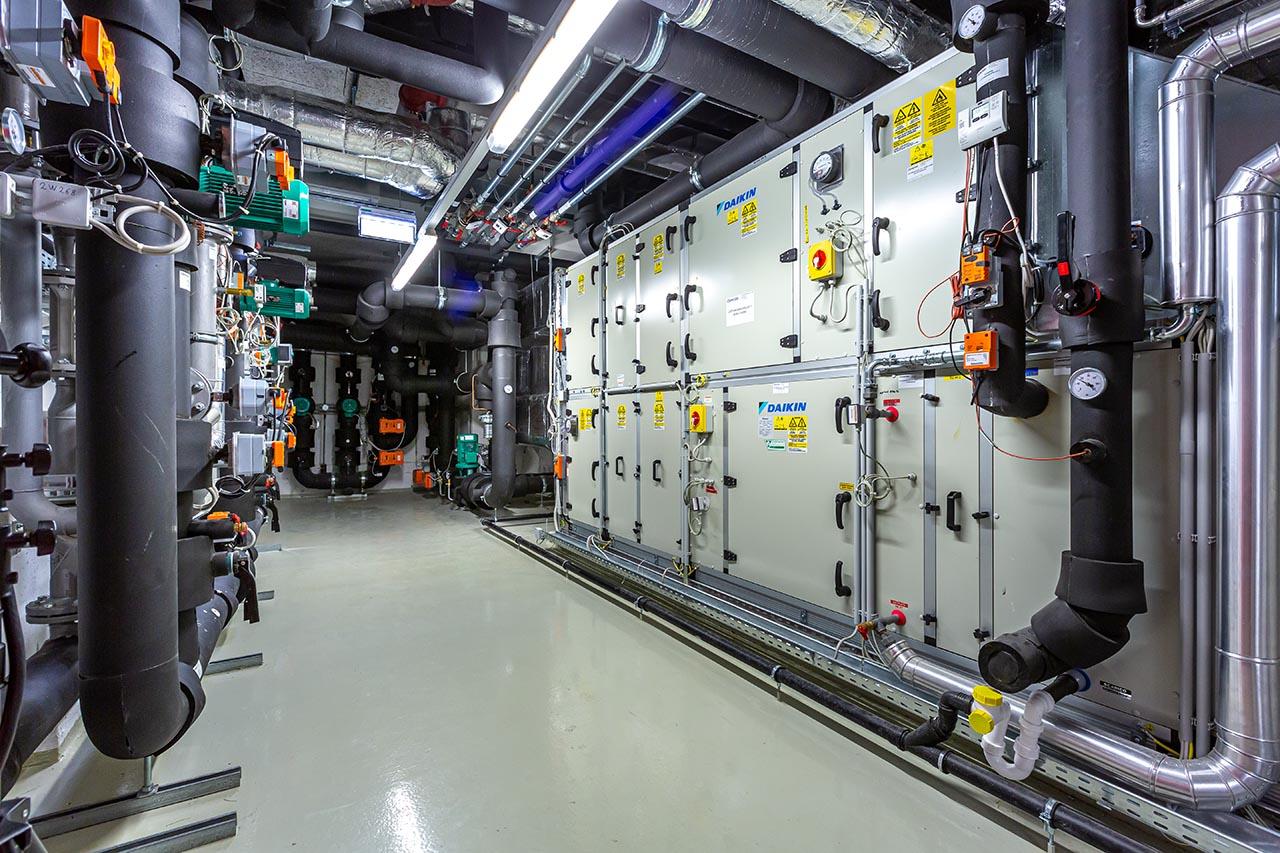 AHU vs FCU: Components, Working Principles, and How to Choose the Right HVAC Solution